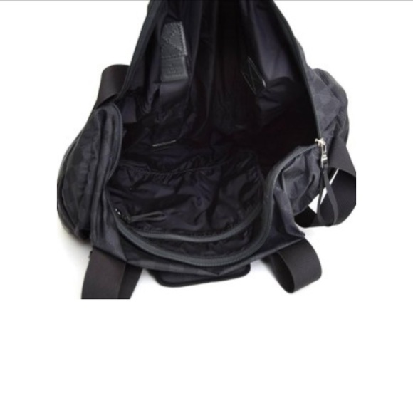 Limited Edition Louis Vuitton Duffle bag Graphite - Picture 4 of 13